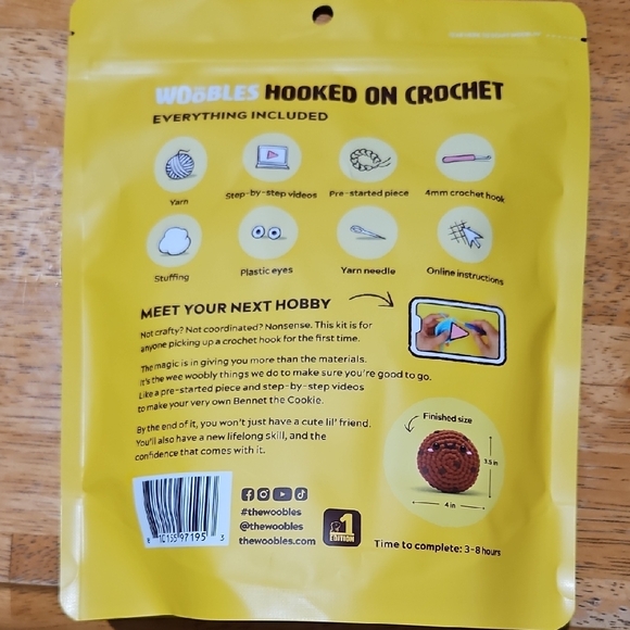 The Woobles Crochet Kit - Yellow - Picture 2 of 4